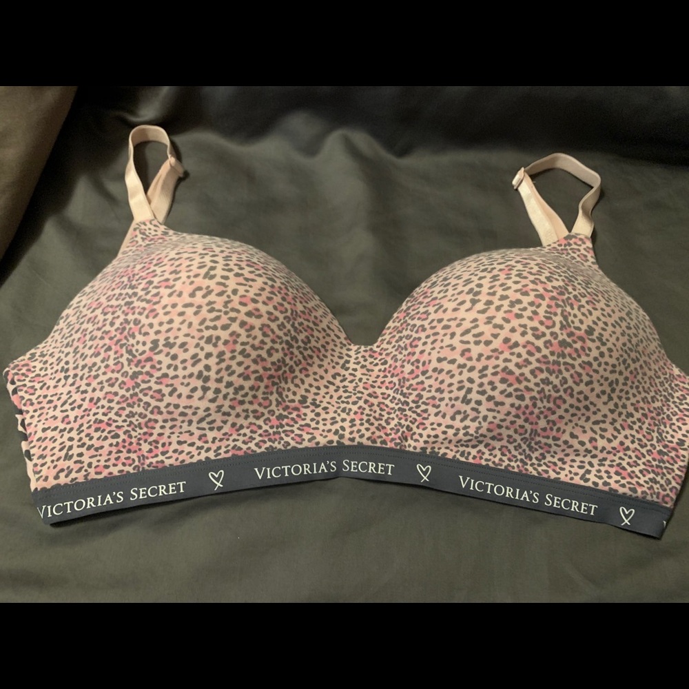 Victoria Secret Bra.
